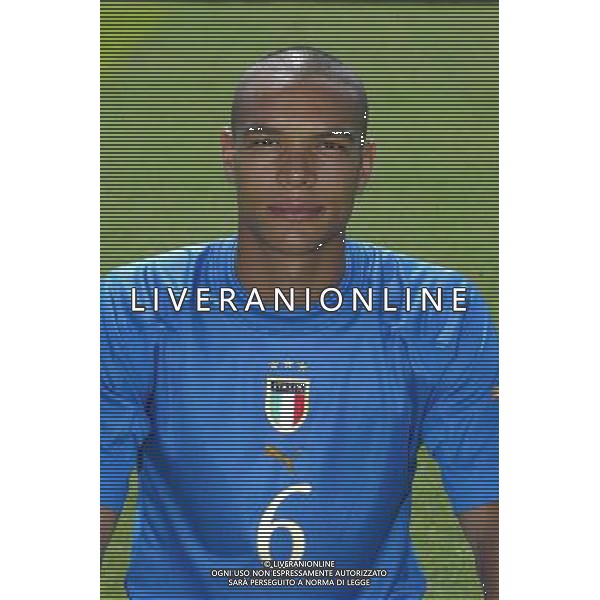 NAZIONALE ITALIANA CALCIO 27/05/2004 NELLA FOTO MATTEO FERRARI AGENZIA ALDO LIVERANI