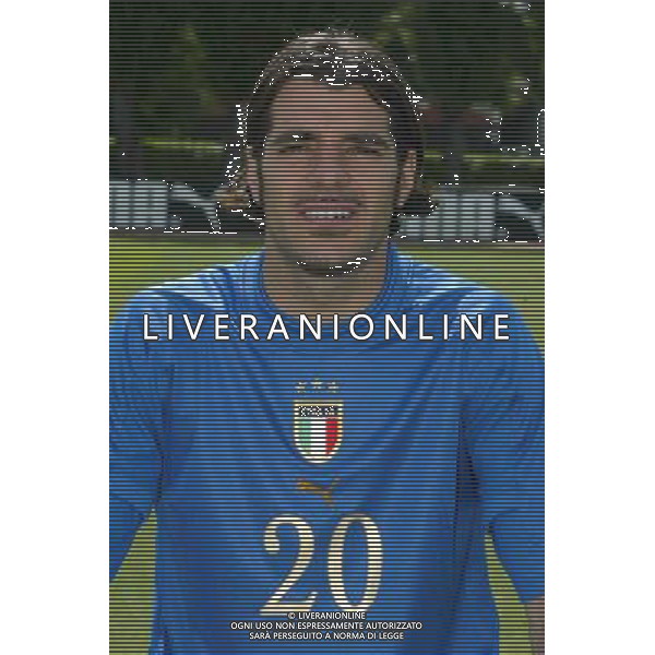 NAZIONALE ITALIANA CALCIO 27/05/2004 NELLA FOTO PERROTTA SIMONE AGENZIA ALDO LIVERANI