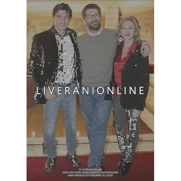 MILANO 09/01/2012 TEATRO MANZONI PRESENTAZIONE DELLO SPETTACOLO TEATRALE \' DUE DI NOI\' REGIA DI LEO MUSCATO CON EMILIO SOLFRIZZI E LUNETTA SAVINO NELLA FOTO EMILIO SOLFRIZZI E LUNETTA SAVINO LEO MUSCATO PH.FIOCHI/AG ALDO LIVERANI SAS