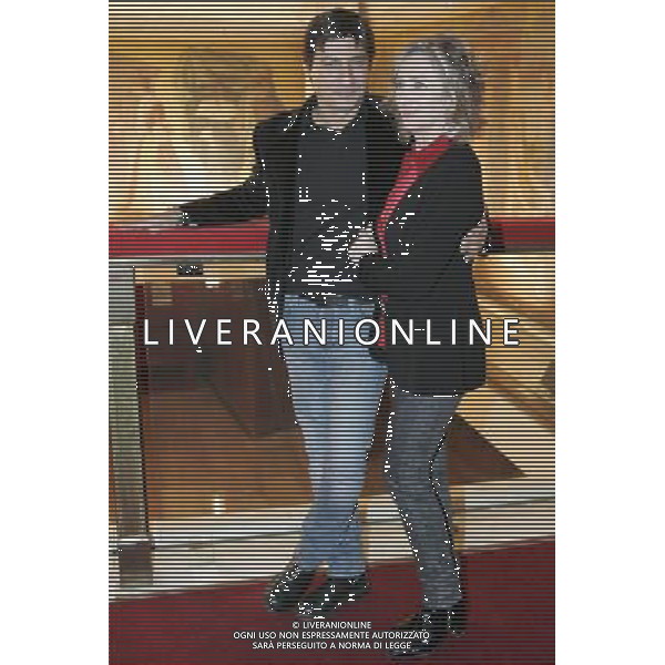 MILANO 09/01/2012 TEATRO MANZONI PRESENTAZIONE DELLO SPETTACOLO TEATRALE \' DUE DI NOI\' REGIA DI LEO MUSCATO CON EMILIO SOLFRIZZI E LUNETTA SAVINO NELLA FOTO EMILIO SOLFRIZZI E LUNETTA SAVINO PH.FIOCHI/AG ALDO LIVERANI SAS