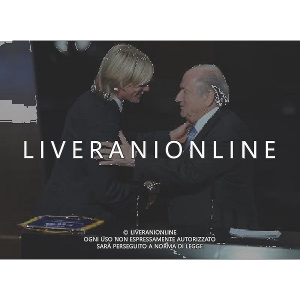 FIFA Ballon dâ€™Or 2011 Zurigo (Svizzera) - 09.01.2012 Nella Foto:simone farina premiato da blatter /Ph.Vitez-Ag. Aldo Liverani