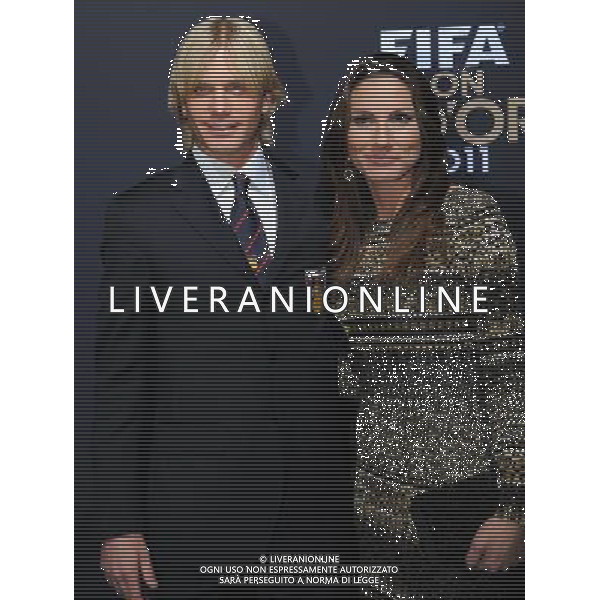 FIFA Ballon dâ€™Or 2011 Zurigo (Svizzera) - 09.01.2012 Nella Foto:Simone Farina con la moglie /Ph.Vitez-Ag. Aldo Liverani