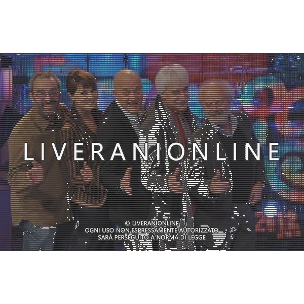 MILANO 10/1/2012 TEATRO AGLI ARCIMBOLDI PRESENTAZIONE DELLA TRASMISSIONE TELEVISIVA: -ZELIG- NELLA FOTO GIANCARLO BOZZO, PAOLA CORTELLESI, CLAUDIO BISIO, GINO E MICHELE FOTO ROMANO/AG ALDO LIVERANI