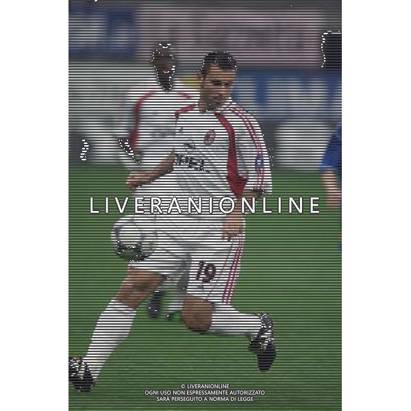 MILANO, 27-09-01 DFP/MARCO LUSSOSO MILAN-BATE BORISOV (COPPA UEFA) NELLA FOTO: JAVI MORENO AG ALDO LIVERANI S A S