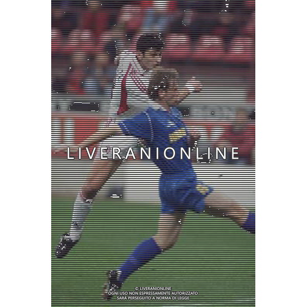 MILANO, 27-09-01 DFP/MARCO LUSSOSO MILAN-BATE BORISOV (COPPA UEFA) NELLA FOTO: KAKHA KALADZE AG ALDO LIVERANI S A S