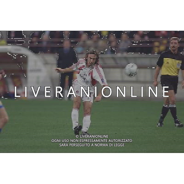 MILANO, 27-09-01 DFP/MARCO LUSSOSO MILAN-BATE BORISOV (COPPA UEFA) NELLA FOTO: ANDREA PIRLO AG ALDO LIVERANI S A S
