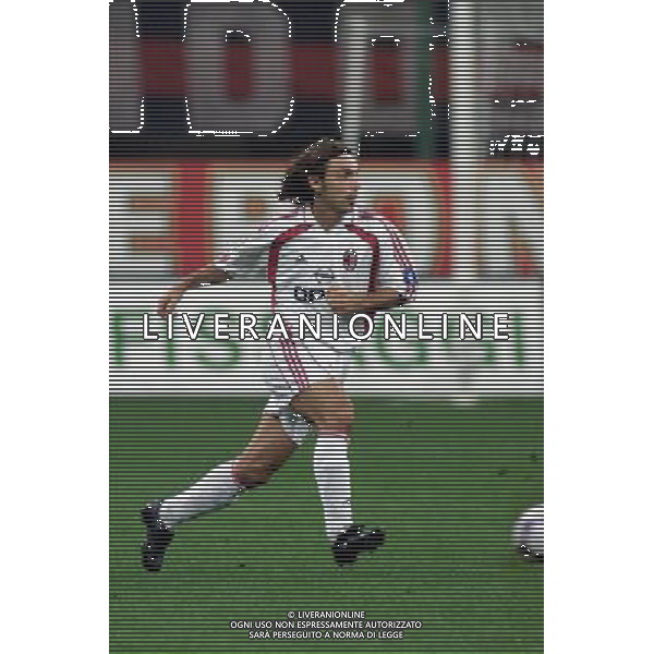 MILANO, 27-09-01 DFP/MARCO LUSSOSO MILAN-BATE BORISOV (COPPA UEFA) NELLA FOTO: ANDREA PIRLO AG ALDO LIVERANI S A S