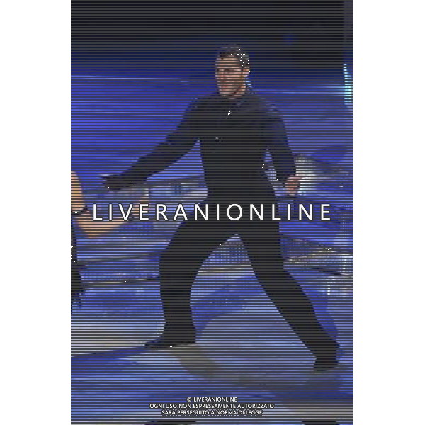 Roma - 14/01/2012 - Auditorium Rai - Trasmissione TV \' Ballando con le stelle \' - nella foto: Bobo Vieri e Natalia Titova å© Fabrizio Corradetti - Ag. Aldo Liverani sas