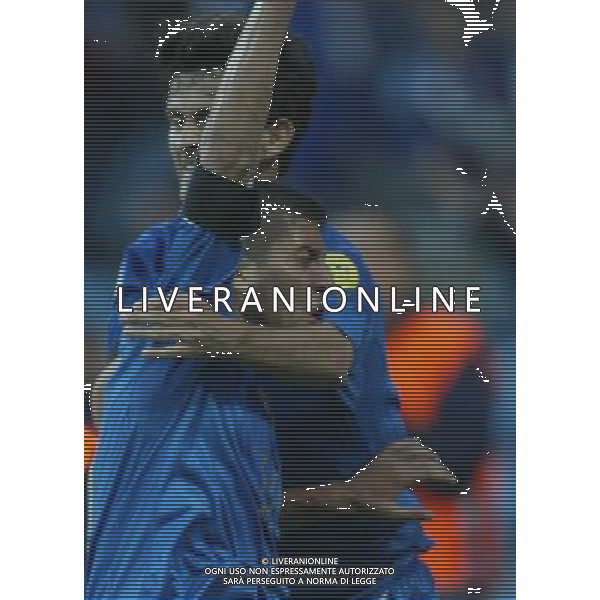 BOCHUM (GERMANIA) 29/05/2004 ITALIA-SERBIA EUROPEI UNDER 21 NELLA FOTO ESULTANZA DI GIUSEPPE SCULLI DOPO IL GOL FOTO FILIUPPO VENEZIA/AGENZIA ALDO LIVERANI