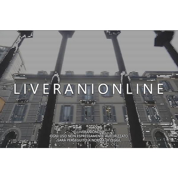 MILANO 19/1/2012 SEDE MILANESE DI STANDARD \' POOR\'S VICOLO SAN GIOVANNI SUL MURO FOTO ROMANO/AG ALDO LIVERANI