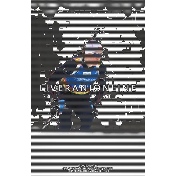 (120120) -- INNSBRUCK, Jan. 20, 2012 () -- Karoline Naess of team Norway competes duing the Biathlon mixed relay event of the Innsbruck 2012 Youth Olympic Games in Innsbruck, Austria, Jan. 19, 2012. Norway won the silver medal with 1 hour 13 minutes 11.7 seconds. (/Bai Xuefei)(wjq) ITALY ONLY - Austria: Giochi Olimpici della Gioventu\' a Innsbruck