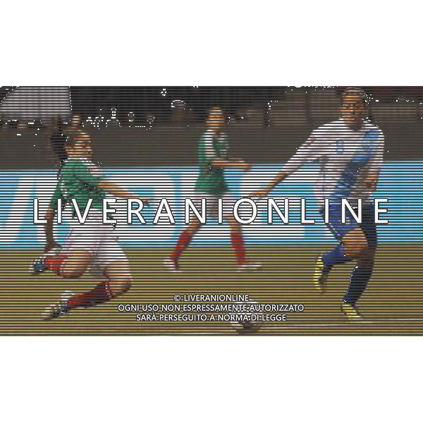 (120121) -- VANCOUVER, Jan. 21, 2012 () -- Arianna Romero (L) of Mexico vies for the ball with Maria Monterroso of Guatemala during their match at the 2012 CONCACAF Women\'s Olympic Qualifying Soccer Tournament in Vancouver, Canada, Jan. 20, 2012. Mexico defeated Guatemala 5-0. (/Sergei Bachlakov) ©photoshot/Agenzia Aldo Liverani Sas - ITALY ONLY - Partita di qualificazione del torneo olimpico di calcio femminile 2012 CONCACAF a Vancouver, Canada 20 gennaio 2012.