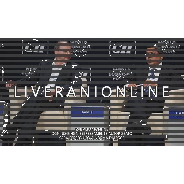 MUMBAI/INDIA, 14NOV11 - Ben J. Verwaayen, Chief Executive Officer, Alcatel-Lucent, France; Member of the Foundation Board of the World Economic Forum; Co-Chairs of the India Economic Summit and Tulsi R. Tanti, Chairman and Managing Director, Suzlon Energy, India; Co-Chairs of the India Economic Summit at the Closing Plenary Session - From Mumbai to Davos: Shaping New Models for Livelihood during the India Economic Summit 2011 in Mumbai, India, 12-14 November, 2011. Copyright World Economic Forum (http://www.weforum.org) / Eric Miller (emiller@iafrica.com) AG ALDO LIVERANI S A S ONLY ITALY
