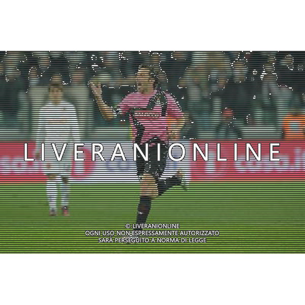 Coppa Italia TIM - Quarti di finale Torino 24-01-2012 Juventus - Roma nella foto: alessandro Del Piero segna il 2 a 0 per la Juve foto Roberto Garavaglia - ag. Aldo Liverani sas