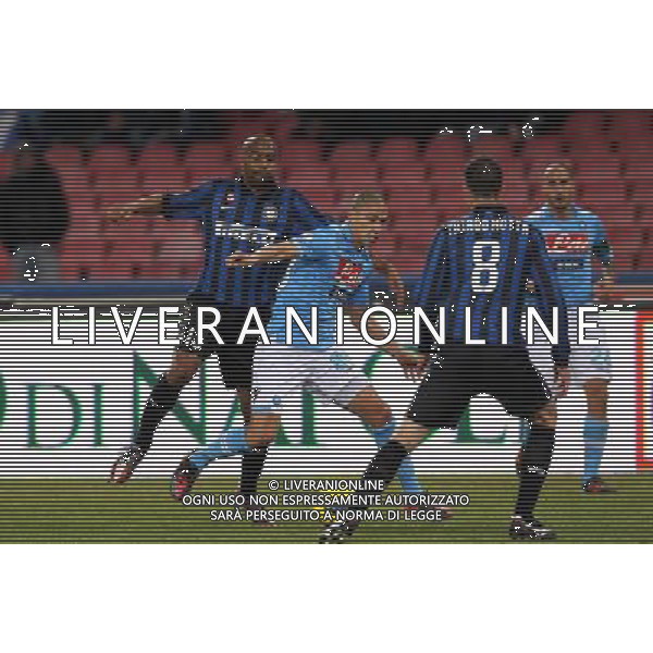 NAPOLI - INTER COPPA ITALIA TIM CUP 25/01/2012 NELLA FOTO: INLER, MAICON ©MOSCA/AGENZIA ALDO LIVERANI SAS