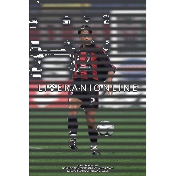 MILANO, 18-10-2001 DFP/MARCO LUSSOSO MILAN-CSKA SOFIA (COPPA UEFA): ALESSANDRO COSTACURTA AG ALDO LIVERANI S A S
