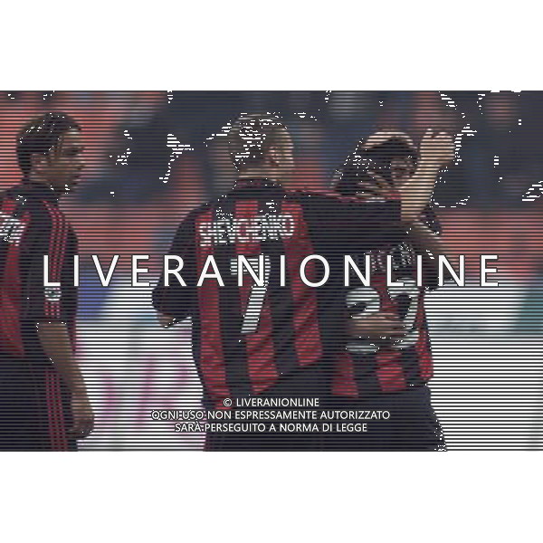 MILANO, 18-10-2001 DFP/MARCO LUSSOSO MILAN-CSKA SOFIA (COPPA UEFA): ESULTANZA MILAN AG ALDO LIVERANI S A S