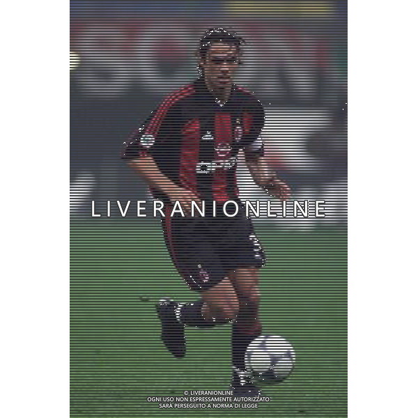 MILANO, 18-10-2001 DFP/MARCO LUSSOSO MILAN-CSKA SOFIA (COPPA UEFA): PAOLO MALDINI AG ALDO LIVERANI S A S