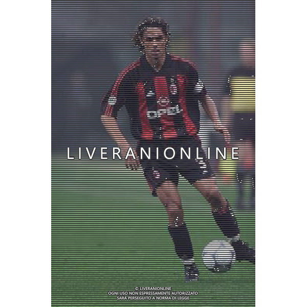 MILANO, 18-10-2001 DFP/MARCO LUSSOSO MILAN-CSKA SOFIA (COPPA UEFA): PAOLO MALDINI AG ALDO LIVERANI S A S