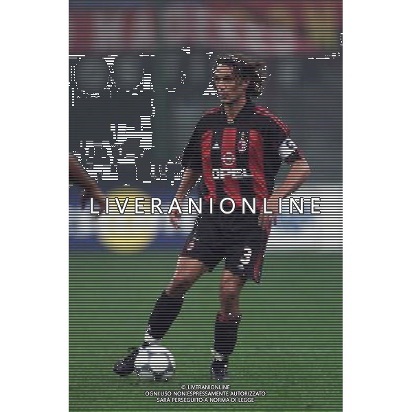 MILANO, 18-10-2001 DFP/MARCO LUSSOSO MILAN-CSKA SOFIA (COPPA UEFA): PAOLO MALDINI AG ALDO LIVERANI S A S