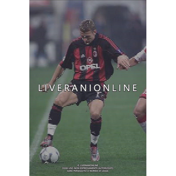 MILANO, 18-10-2001 DFP/MARCO LUSSOSO MILAN-CSKA SOFIA (COPPA UEFA): ANDRIY SHEVCHENKO AG ALDO LIVERANI S A S