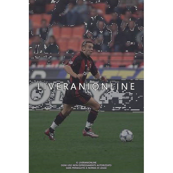 MILANO, 18-10-2001 DFP/MARCO LUSSOSO MILAN-CSKA SOFIA (COPPA UEFA): ANDRIY SHEVCHENKO AG ALDO LIVERANI S A S