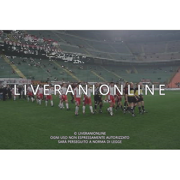 MILANO, 18-10-2001 DFP/MARCO LUSSOSO MILAN-CSKA SOFIA (COPPA UEFA): SQUADRE AG ALDO LIVERANI S A S