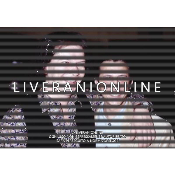 ARCHIVIO GIOVANNI LIVERANI NELLA FOTO I POOH RED CANZIAN CON GIANNI BELLA AGENZIA ALDO LIVERANI