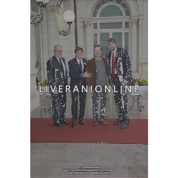 Conferenza stampa di presentazione della 62ma edizione del Festival della Canzone Italiana di Sanremo 31-01-2012 nella foto Gianni Morandi con Rocco Papaleo, il direttore di Rai 1 Mauro Mazza e il direttore artistico Gianmarco Mazzi ©Gazzaniga/Agenzia Aldo Liverani Sas