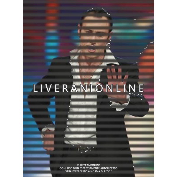 31/1/2012 TRASMISSIONE TV MEDIASET ZELIG - Teatro Arcimboldi nella foto PAOLO CASIRAGHI ph.Fiochi/AG ALDO LIVERANI SAS