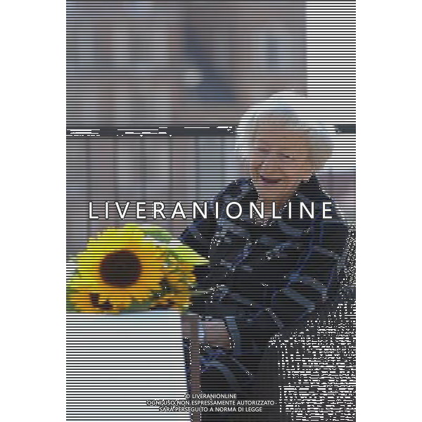 FILE On the file picture dated 17.06.2010. Polish Nobel Literature winner Wislawa Szymborska. Wislawa Szymborska died on 1st February 2012, she was 89 years old. © Jacek Turczyk - PAP Photos/Photoshot - ag. aldo liverani sas italy only WISLAWA SZYMBORSKA, PREMIO NOBEL PER LA LETTERATURA, E\' MORTA ALL\'ETA\' DI 89 ANNI.