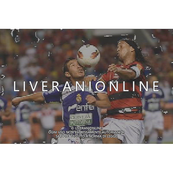  20120201: RIO DE JANEIRO, BRAZIL - Player Yecerotte and Ronaldinho Gaucho during Flamengo vs Real Potosi match for Copa Libertadores PHOTO: CITYFILES - Newspix.pl - ag. aldo liverani sas italy only