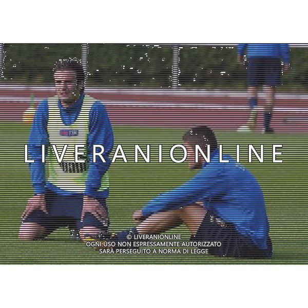 Bochum 03-06-2004 allenamento dell\'italia under 21 nella foto gilardino alberto con sculli ag aldo liverani-venezia