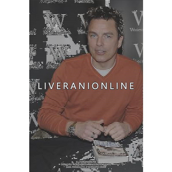 John Barrowman at a signing of his first children\'s book \'Hollow Earth\' (written with his Sister Carole E Barrowman) at Waterstones, Bluewater Shopping Centre, Greenhithe, Kent on Saturday. 4 February 2012. © Sue Andrews - PHOTOSHOT - AG. ALDO LIVERANI SAS ITALY ONLY