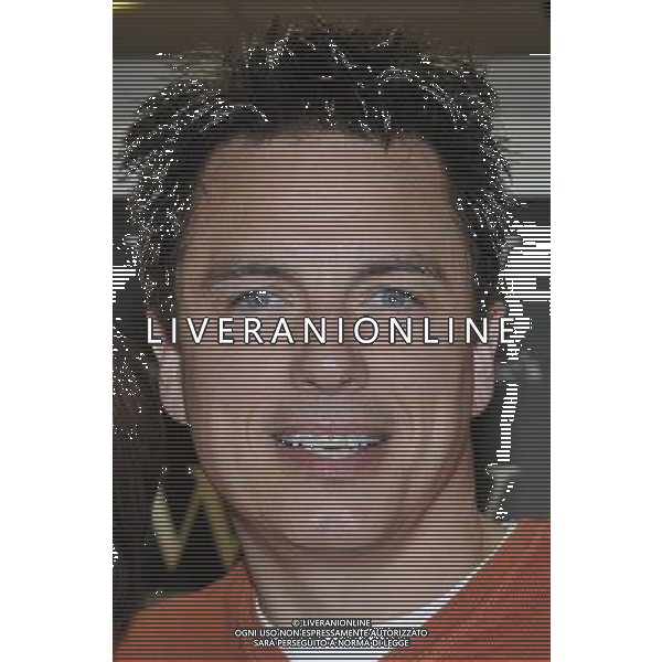 John Barrowman at a signing of his first children\'s book \'Hollow Earth\' (written with his Sister Carole E Barrowman) at Waterstones, Bluewater Shopping Centre, Greenhithe, Kent on Saturday. 4 February 2012. © Sue Andrews - PHOTOSHOT - AG. ALDO LIVERANI SAS ITALY ONLY