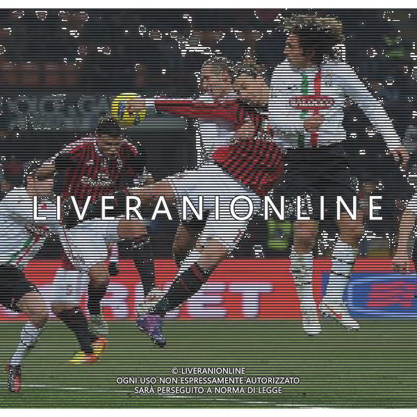 Coppa Italia TIM Cup 2011/2012 Semifinale Andata Milano - 08.02.2012 Milan-Juventus Nella Foto:chiellini ibrahimovic /Ph.Vitez-Ag. Aldo Liverani