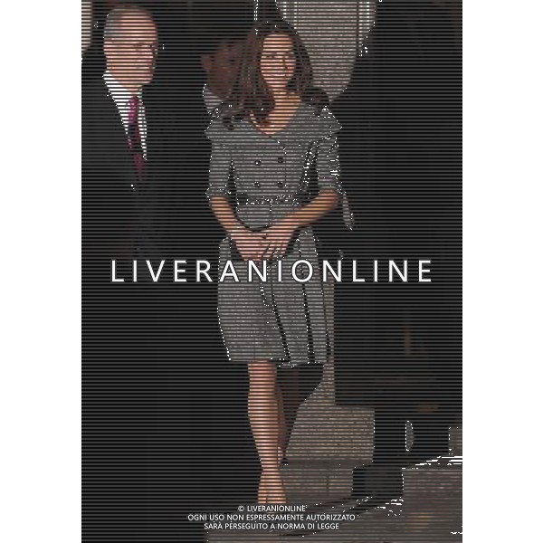  Picture Shows: Kate Middleton attending the private view of the Lucien Freud Exhibition at the National Portrait Gallery, London, on Wednesday February 08, 2012. Picture By: Pete Mariner - Retna/Photoshot - ag. aldo liverani sas italy only LONDRA - KATE MIDDLETON, DUCHESSA DI CAMBRIDGE, IN VISITA PRIVATA ALLA MOSTRA DI LUCIEN FREUD ALLA NATIONAL GALLERY