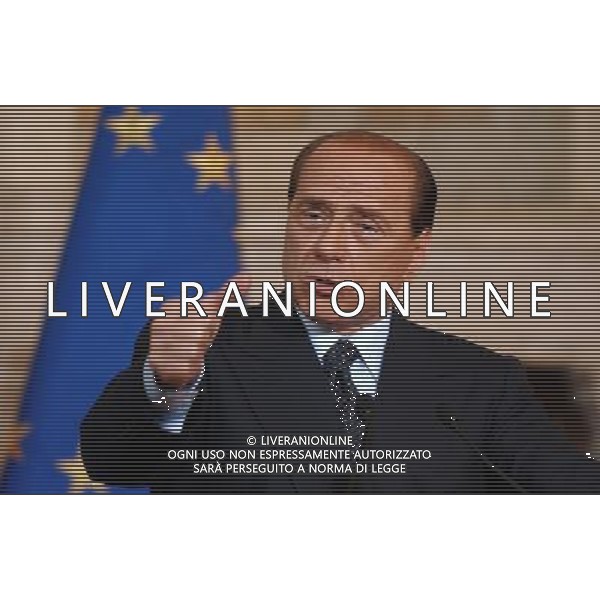 ROMA 05/06/2004 CONFERENZA STAMPA CONCLUSIVA A VILLA MADAMA DI GEORGE W. BUSH CON SILVIO BERLUSCONI nella foto IL PRESIDENTE DEL CONSIGLIO SILVIO BERLUSCONI AGENZIA ALDO LIVERANI