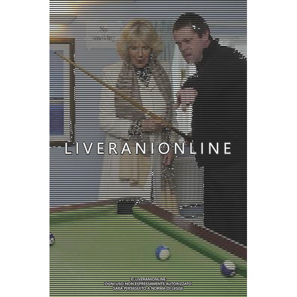 The Duchess of Cornwall today visited \'Emmaus Cambridge\', The formerly homeless residents, known as Companions, live on-site at the Emmaus Community in Landbeach. The Duchess visited all areas and facilities of the Community, including the electrical workshop, furniture store and coffee shop.Companions living in Emmaus Communities sign offunemployment benefits and work full time at the business of the community which is collecting, refurbishing and selling donated household goods. The Duchess of Cornwall is Patron of Emmaus UK Photo Shows; The Duchess of Cornwall playing pool with some of the Companions © David Wimsett - photoshot - ag. aldo liverani sas italy only REALI INGHILTERRA - CAMILLA, DUCHESSA DI CORNOVAGLIA, MENTRE GIOCA A BILIARDO DURANTE LA SUA VISITA A CAMBRIDGE