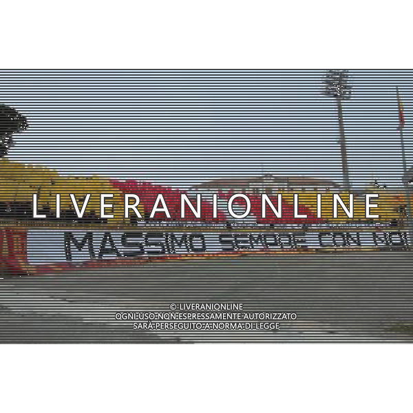 US CATANZARO CALCIO 2011/2012 NELLA FOTO CURVA CATANZARO FOTO CATANZARO-AG ALDO LIVERANI S A S