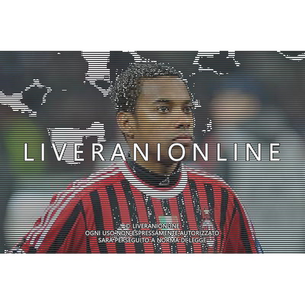UEFA Champions League - Ottavi di finale gara di andata Milano 15-02-2012 Milan - Arsenal nella foto: Robinho (Milan) foto Roberto Garavaglia - ag. Aldo Liverani sas