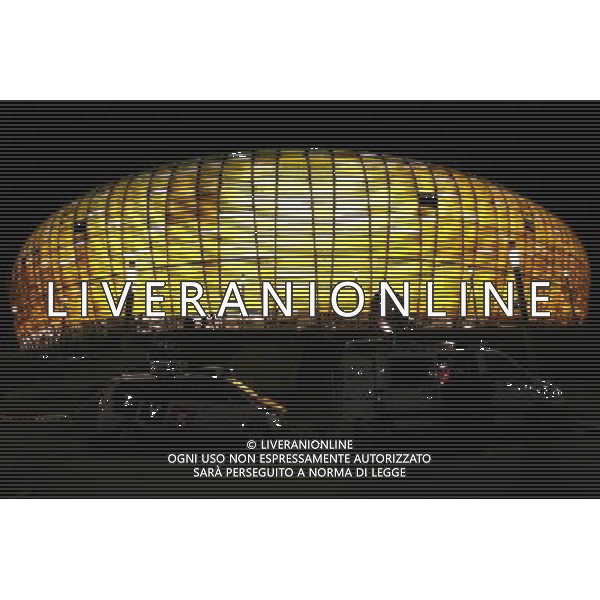 GDANSK , PGE ARENA 28.11.2011 T MOBILE EKSTRAKLASA PILKA NOZNA MECZ LECHIA GDANSK VS RUCH CHORZOW POLISH FOOTBALL LEAGUE MATCH LECHIA GDANSK VS RUCH CHORZOW NZ PGE Arena stadion widok ogolny zewnatrz podswietlenie iluminacja euro 2012 general view night noc kibic fan parking auto samochod car lot FOT. WOJCIECH FIGURSKI / NEWSPIX.PL --- Newspix.pl EDIZIONE EUROPEI 2012 UCRAINA POLONIA CALCIO STADI AG ALDO LIVERANI SAS - ITALY ONLY - *** Local Caption *** _