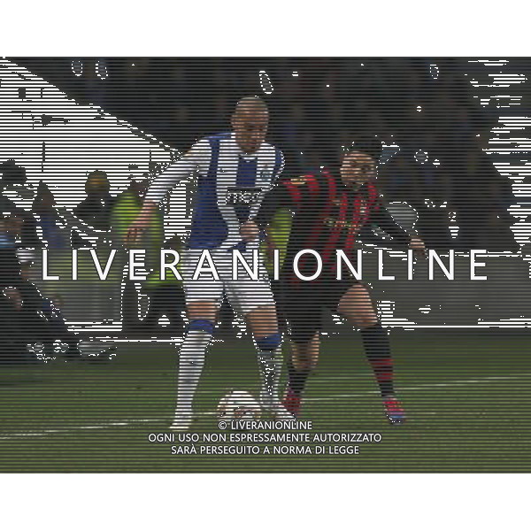 20120216: PORTO, PORTUGAL - UEFA Europa League 2011/2012 - 1/16 Final - 1st Leg: FC Porto vs Man. City. In photo: PHOTO: Manuel Azevedo/CITYFILES UEFA LIGA EUROPY EUROPEJSKA SEZON 2011/2012 PILKA NOZNA FC PORTO vs MANCHESTER CITY FOT. CITYFILES/NEWSPIX.PL PORTUGAL,BRAZIL,SPAIN,GERMANY,FRANCE,UK OUT !!! --- Newspix.pl PORTO MANCHESTER CITY *** Local Caption *** .