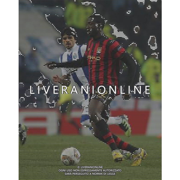 20120216: PORTO, PORTUGAL - UEFA Europa League 2011/2012 - 1/16 Final - 1st Leg: FC Porto vs Man. City. In photo: PHOTO: Manuel Azevedo/CITYFILES UEFA LIGA EUROPY EUROPEJSKA SEZON 2011/2012 PILKA NOZNA FC PORTO vs MANCHESTER CITY FOT. CITYFILES/NEWSPIX.PL PORTUGAL,BRAZIL,SPAIN,GERMANY,FRANCE,UK OUT !!! --- Newspix.pl PORTO MANCHESTER CITY *** Local Caption *** .