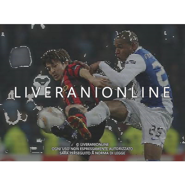 20120216: PORTO, PORTUGAL - UEFA Europa League 2011/2012 - 1/16 Final - 1st Leg: FC Porto vs Man. City. In photo: PHOTO: Manuel Azevedo/CITYFILES UEFA LIGA EUROPY EUROPEJSKA SEZON 2011/2012 PILKA NOZNA FC PORTO vs MANCHESTER CITY FOT. CITYFILES/NEWSPIX.PL PORTUGAL,BRAZIL,SPAIN,GERMANY,FRANCE,UK OUT !!! --- Newspix.pl PORTO MANCHESTER CITY *** Local Caption *** .