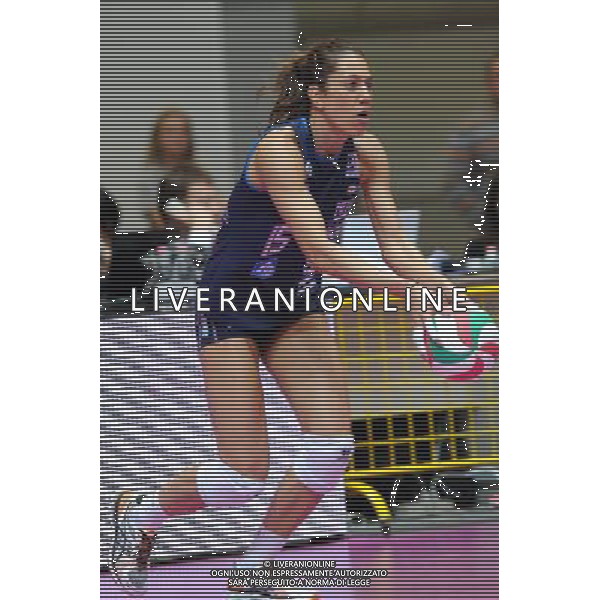 Monza - 16/02/2012 Supercoppa Italiana pallavolo femminile Norda Foppapedretti Bergamo - MC Carnaghi Villa Cortese nella foto: Makare Wilson (MC Carnaghi Villa Cortese) foto Roberto Garavaglia - ag. Aldo Liverani sas