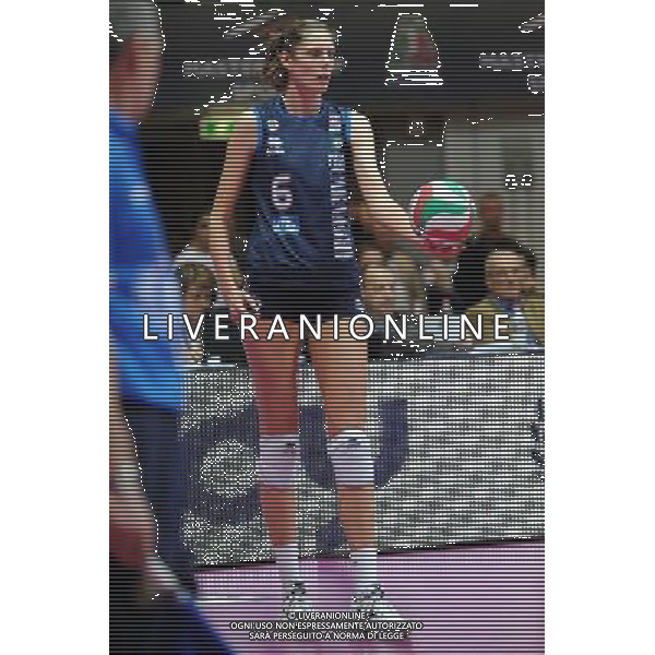 Monza - 16/02/2012 Supercoppa Italiana pallavolo femminile Norda Foppapedretti Bergamo - MC Carnaghi Villa Cortese nella foto: Sarah Pavan (MC Carnaghi Villa Cortese) foto Roberto Garavaglia - ag. Aldo Liverani sas