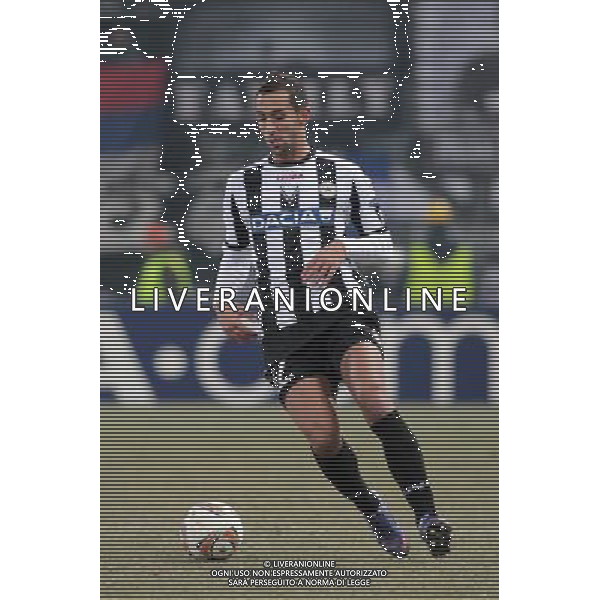 UDINE 16/02/2012 UEFA EUROPA LEAGUE 2011/2012 UDINESE vs PAOK NELLA FOTO: BENATIA MEDHI FOTO PAOLA GARBUIO/AG.ALDO LIVERANI