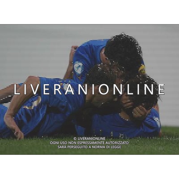 BOCHUM (GERMANIA) 08/06/2004 ITALIA-SERBIA UNDER 21 FINALE CAMPIONATO EUROPEO NELLA FOTO ESULTANZA DI ALBERTO GILARDINO DOPO IL GOL DEL 3-0 FOTO FILIPPO VENEZIA/AGENZIA ALDO LIVERANI