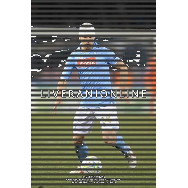 Napoli - 21/02/2012 - Stadio San Paolo - Uefa Champions League 2011/2012 - Ottavi di finale andata - Napoli vs Chelsea - nella foto: Hugo Campagnaro å© Fabrizio Corradetti - Ag. Aldo Liverani sas